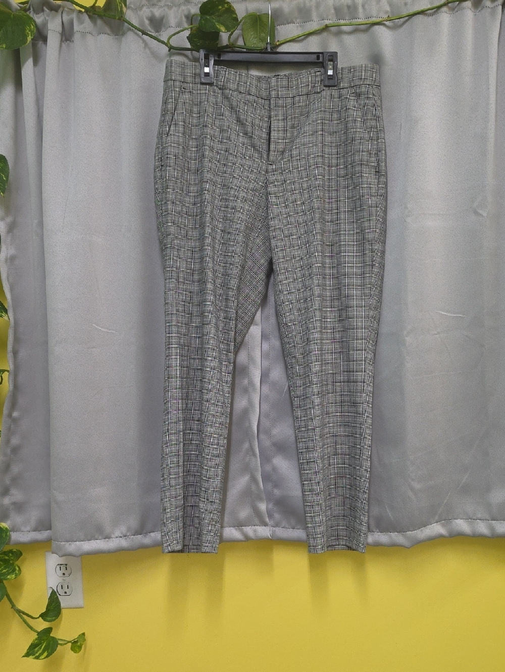 Banana Republic Gray Plaid Men's Dress Pants